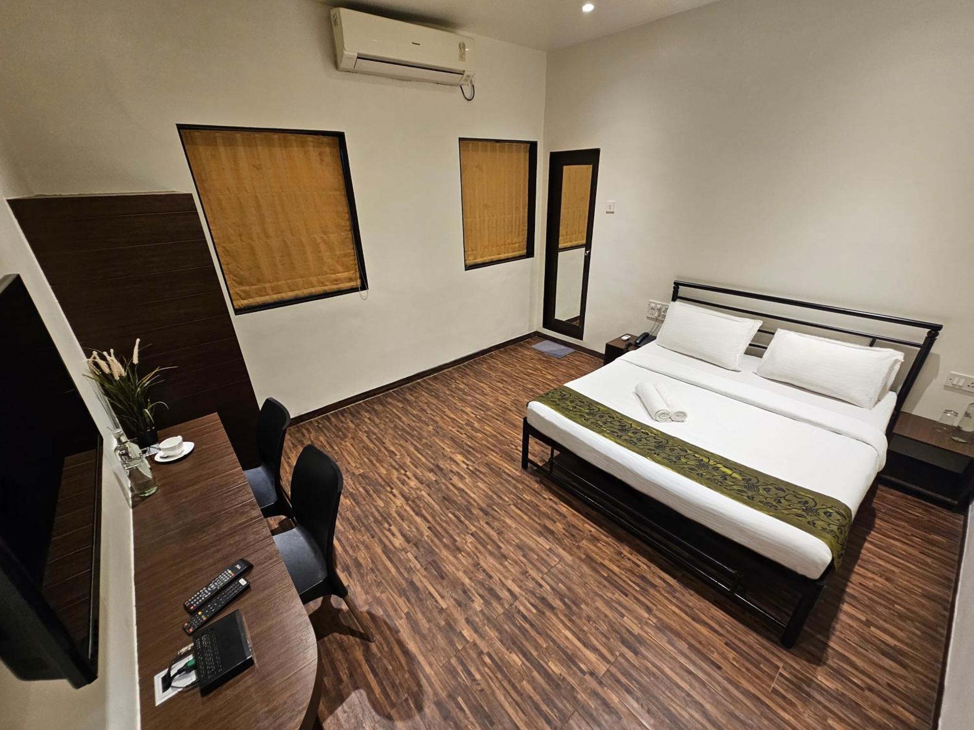 Hotel Kumkum Bombay Extérieur photo